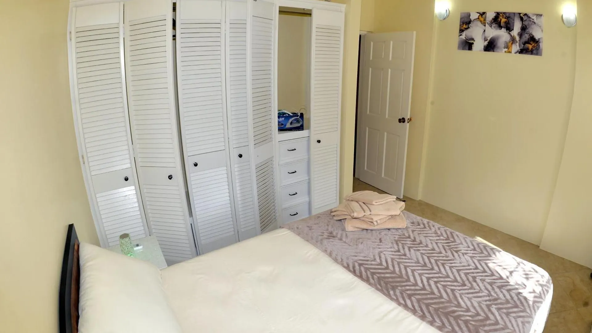 The Nook At Pax Vale Bed & Breakfast Santa Cruz